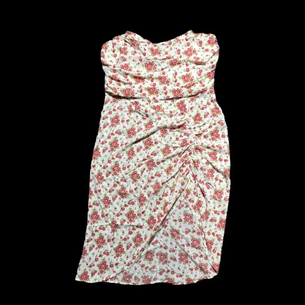 Plus Floral Corset Bandeau Dress - Picture 2 of 9